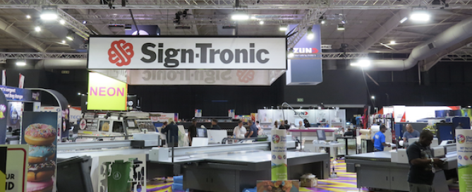 Sign-Tronic Showcased Printers And Cutters While Hosting A Special Guest At Graphics, Print And Sign Expo